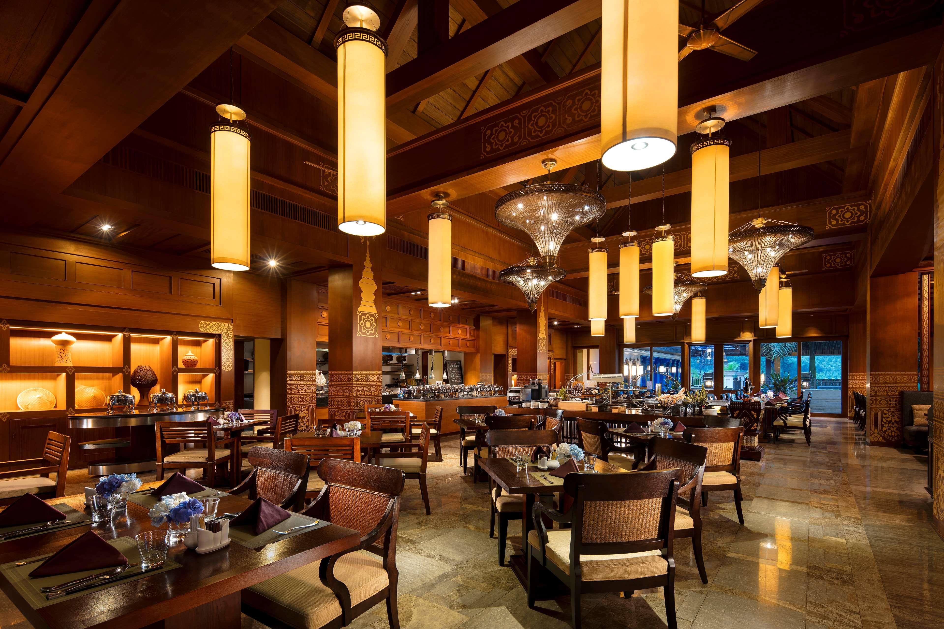 Anantara Xishuangbanna Resort Jinghong Exteriör bild